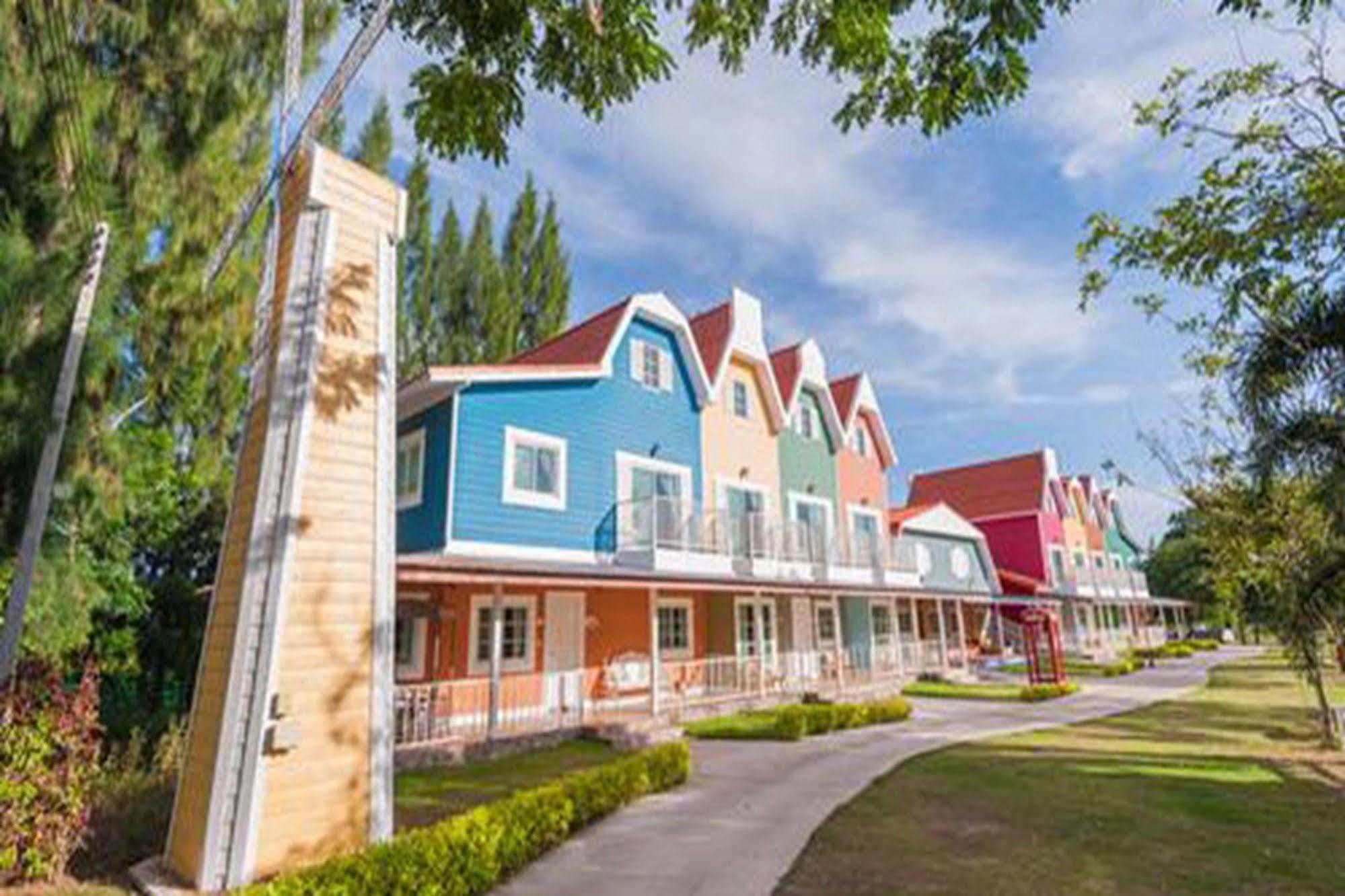 Belmont Village Pakchong Exterior photo